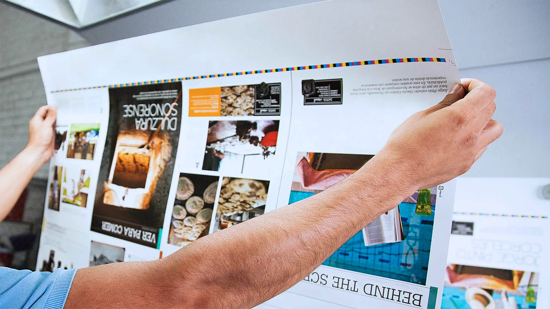 Foglio di stampa con più pezzi disposti per il taglio